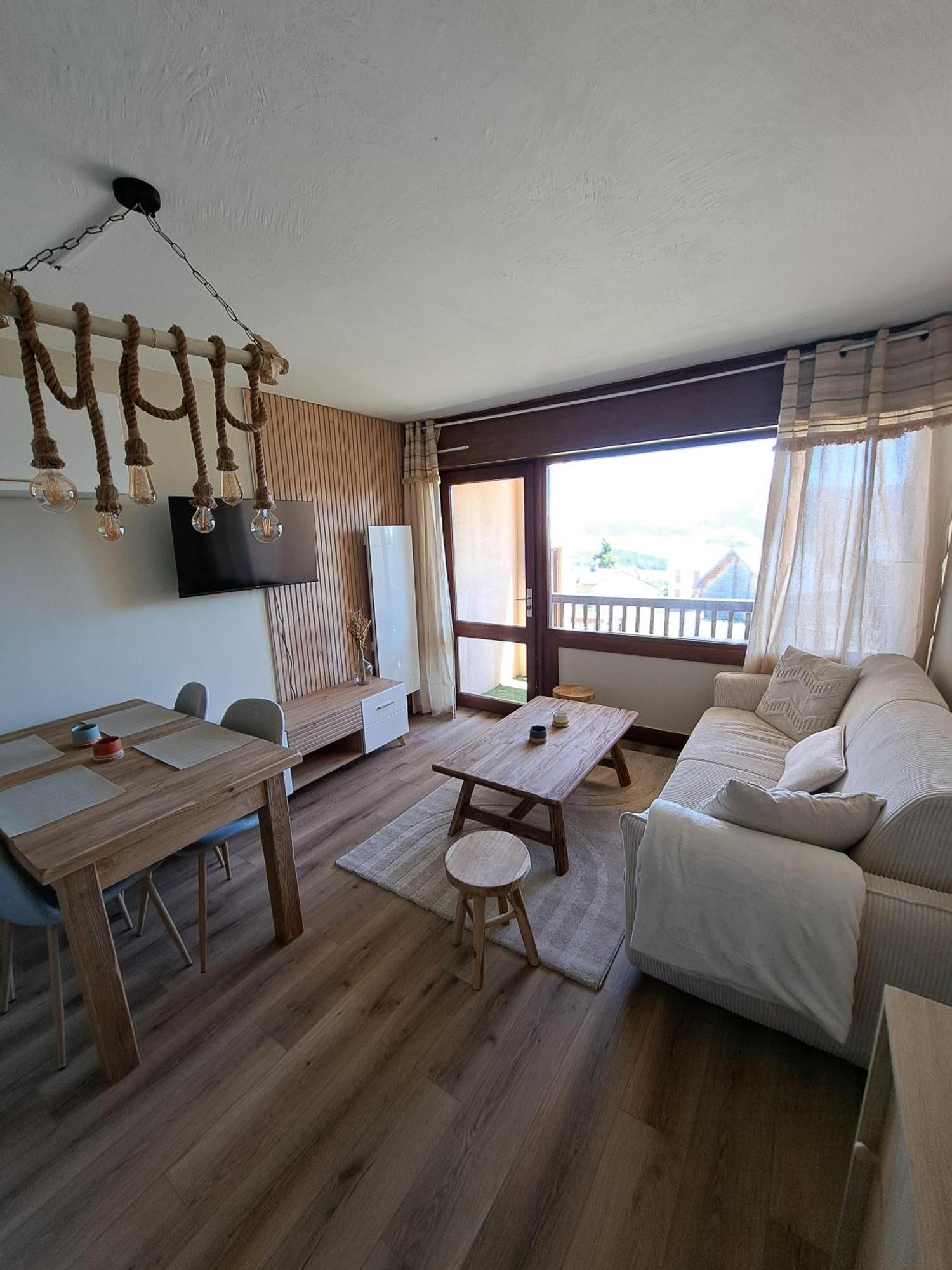 Studio Cabine 4 Couchages, Vue Face Aux Montagnes Font-Romeu-Odeillo-Via Exterior foto